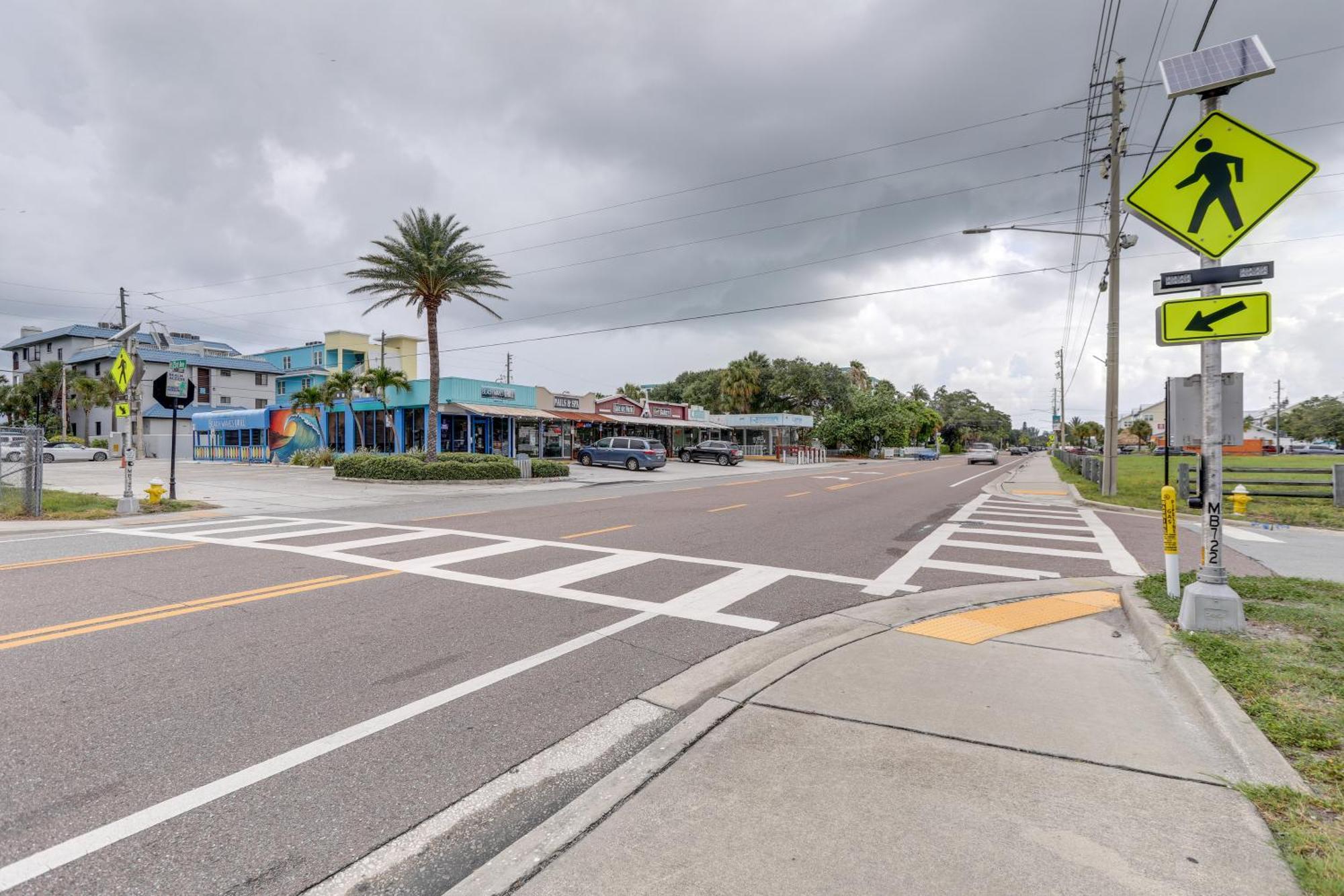 Vibrant Condo - Walk To Indian Rocks Beach! Clearwater Beach Eksteriør billede